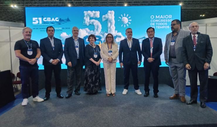 CFF marca presença em congresso e fortalece o futuro das análises clínicas no brasil